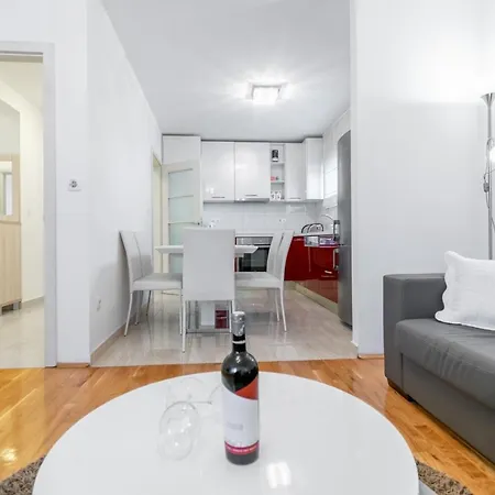 Apartman Prskalo Makarska Zewnętrze zdjęcie